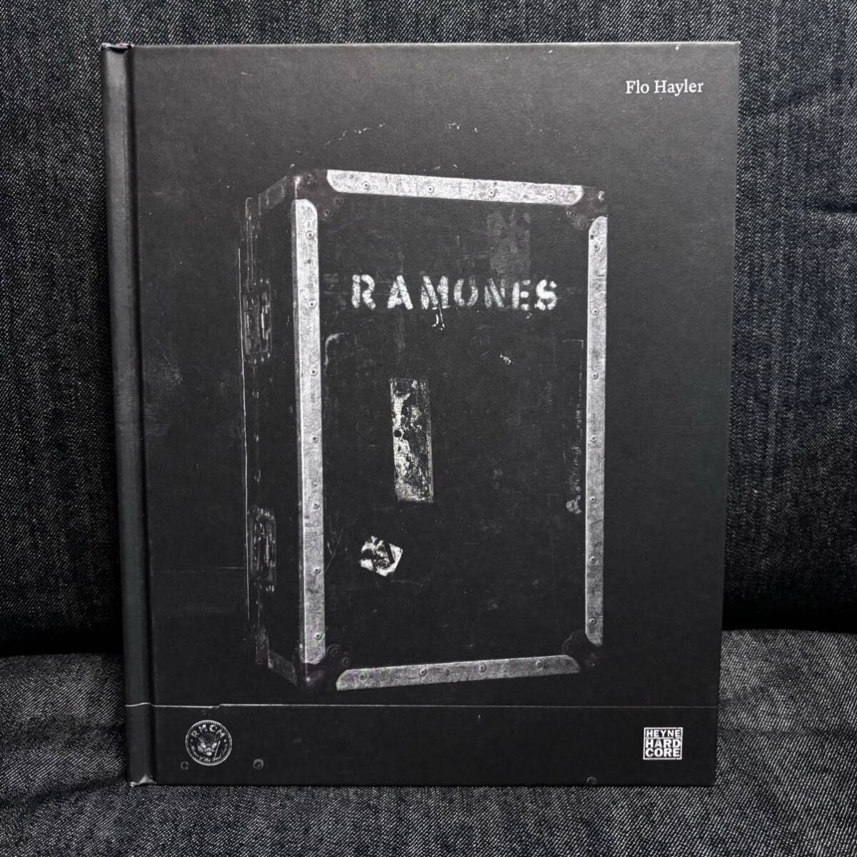 RAMONES Flo Hayler 洋書(ドイツ語) ラモーンズ JOHNNY THUNDERS NEWYORK DOLLS CBGB’s SEX PISTOLS THE CLASH DAMNED PUNK拍卖
