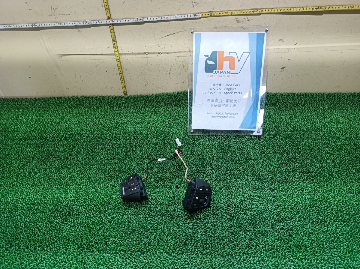 ボルボ ステアリングホイールパッド 左右 V40 DBA-MB4164T, 2014 #hyj NSP205049拍卖