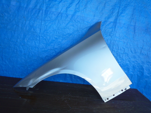 BF714 ベンツ W206 Cクラス フェンダー 左 グレー系拍卖