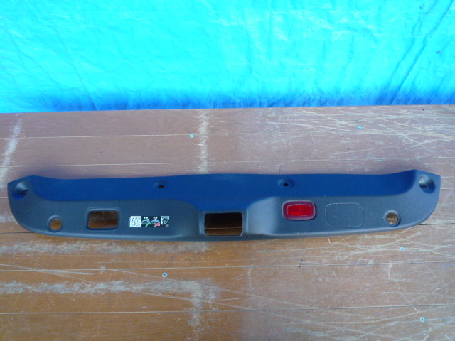 BF804 ベンツ C257 CLA トランク トリム リア 内張り ガーニッシュ A2577500200拍卖