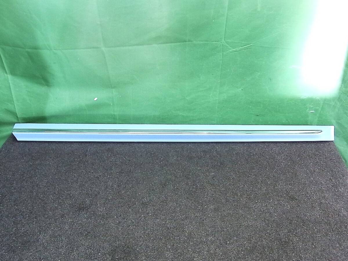 VW917 ザ・ビートル 純正 ドア サイド モールフロント 右【5C5853970/5C5854940P】DBA-16CBZ フォルクスワーゲン 拍卖