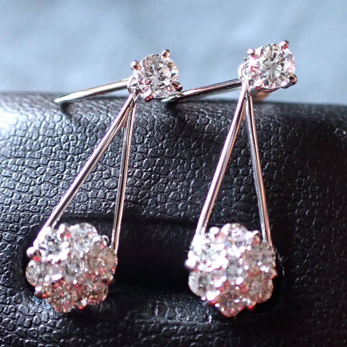 F4035 新品!令和の今となってはとても希少なイヤリングタイプ 美しいナチュラルダイヤモンド1.00ct 最高級Pt900無垢イヤリング 3.65G拍卖