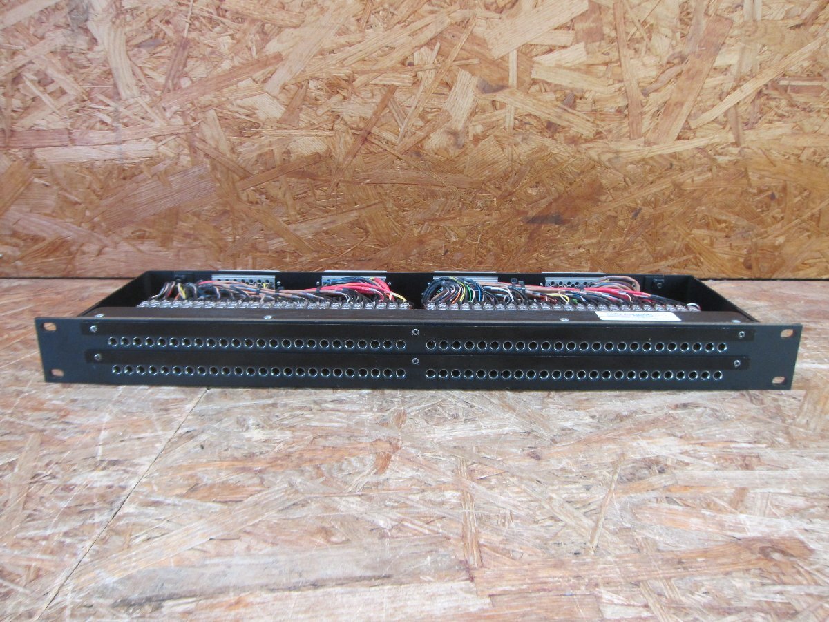 ◎audio accessories audio-line パッチパネル 1Uラックサイズ・バンタムパッチ盤/バンタムパッチベイ/コネクタパネル 現状品◎Z-1854拍卖