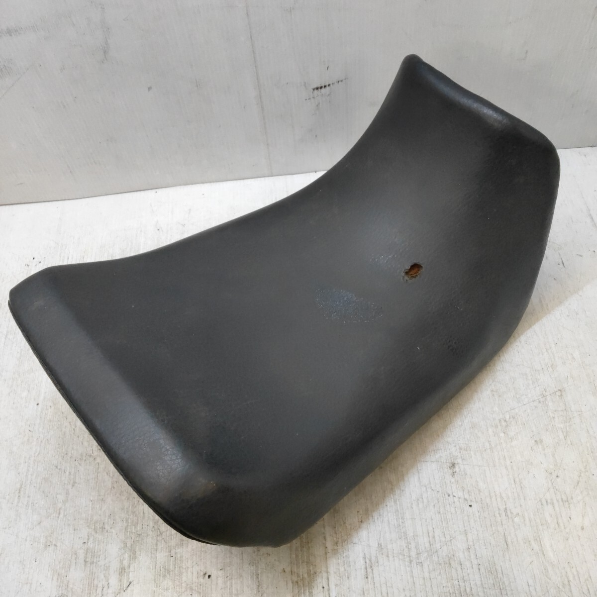 【0824-36】カワサキ GPZ400R? シート 張替ベース 120拍卖