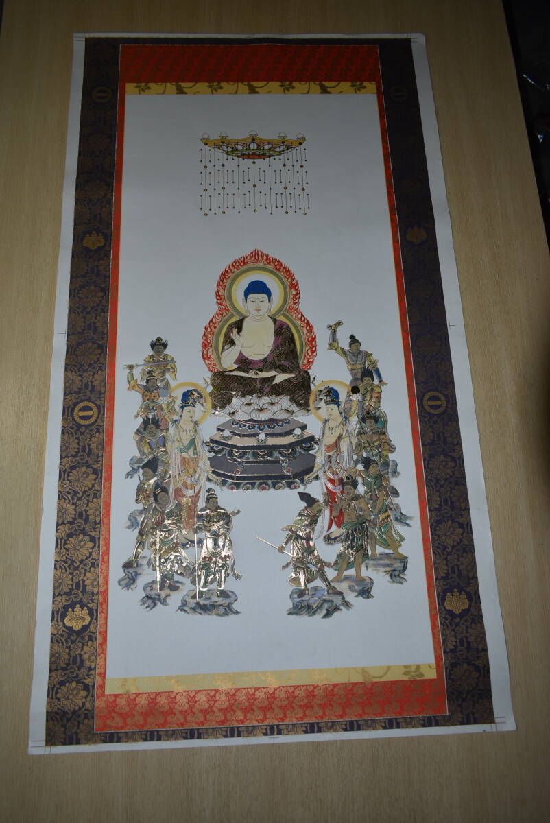 Qo955 :新品: 近世仏画 神像画 釈迦三尊 善神像 仏陀 釈迦如来 十二神将 金箔 Shakyamuni Tathagata Buddha painting 縦94cm 横51.5cm *80拍卖