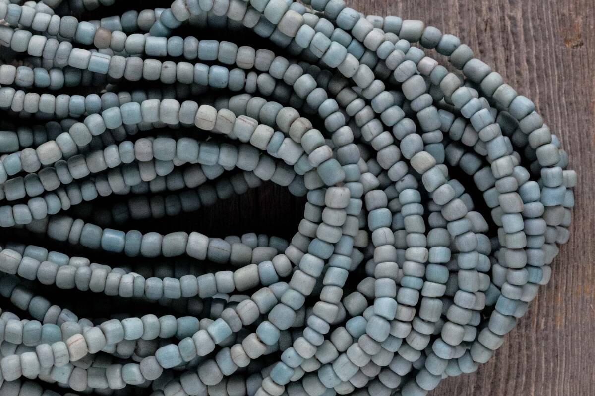 *Java grass beads拍卖