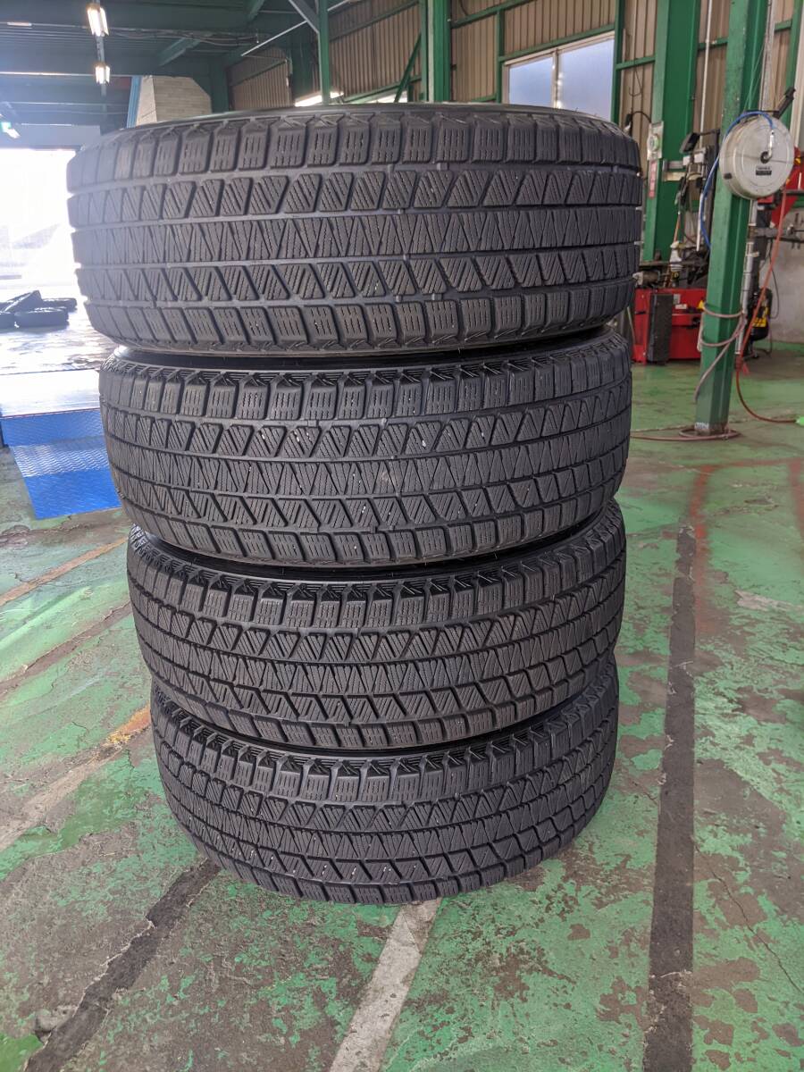 235/60R18 4本 (BS BLIZZAK DM-V3) 中古タイヤ 拍卖
