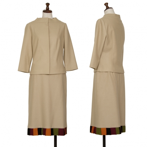 シビラSybilla ウールフェルセットアップスーツ ベージュM 【レディース】拍卖