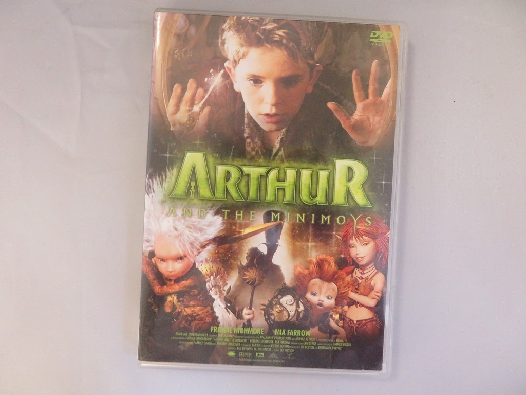 UD640★DVD アーサーとミニモイの不思議な国 ARTHUR ケース・ジャケット付き 起動確認済み 盤面良好拍卖
