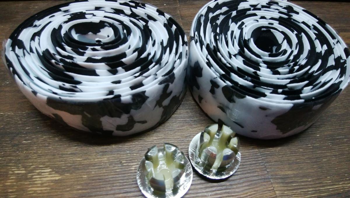 処分 ハンドルバーテープ マーブル 2000mm エンドプラグ付き ホワイトブラック拍卖