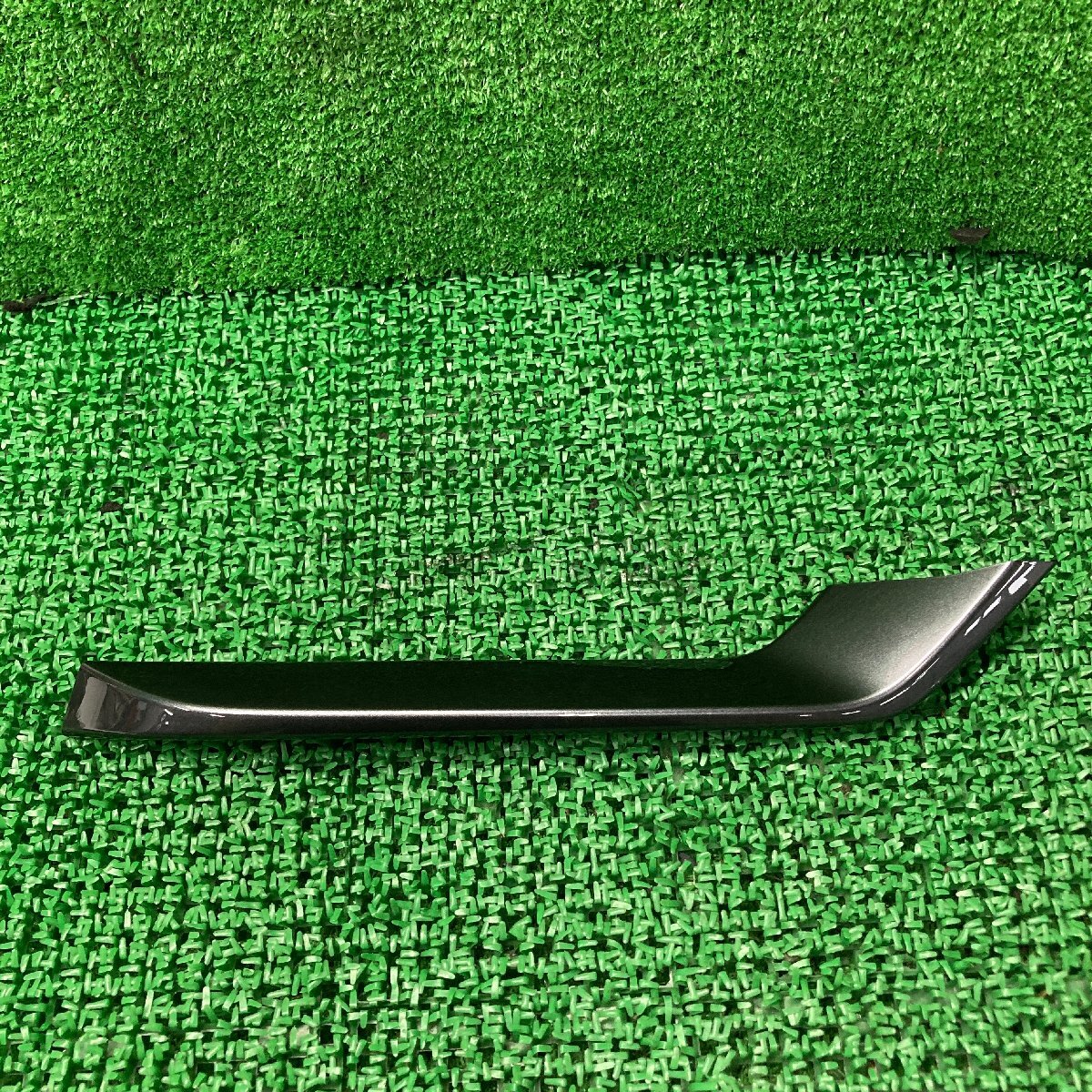 ♪♪ヴェゼル RV3 RV4 RV5 VR6 右 フォグランプ ガーニッシュ 71142-3M0-00/J0/N0 (W8657) ♪♪拍卖