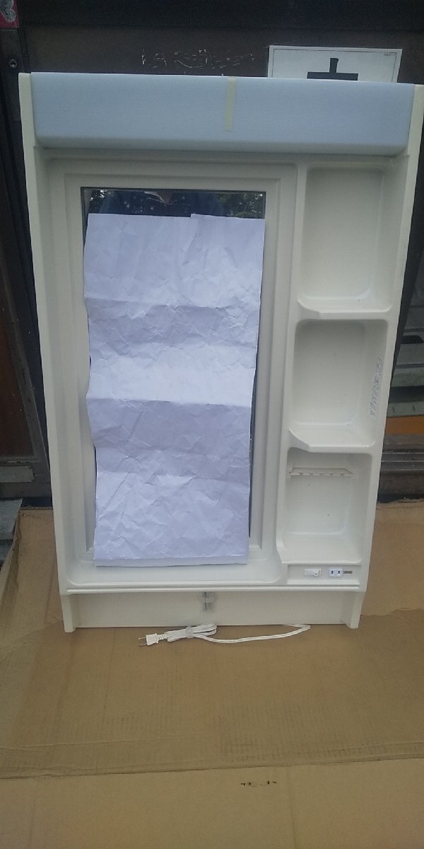 c2【新長050427-61(4)】洗面ミラー NB-601TIH ヨコ60×タテ105×奥行11cm 未使用新品 長期在庫品 外箱汚れ有り拍卖