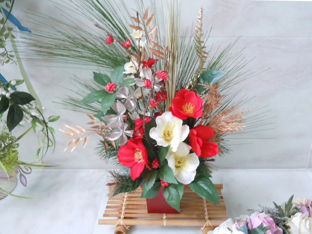 ◆豪華*和風アレンジ◆和室や床の間のディスプレイに ジャパニーズデザイン おめでたい紅白アレンジ 還暦お祝いにも お正月飾り 拍卖