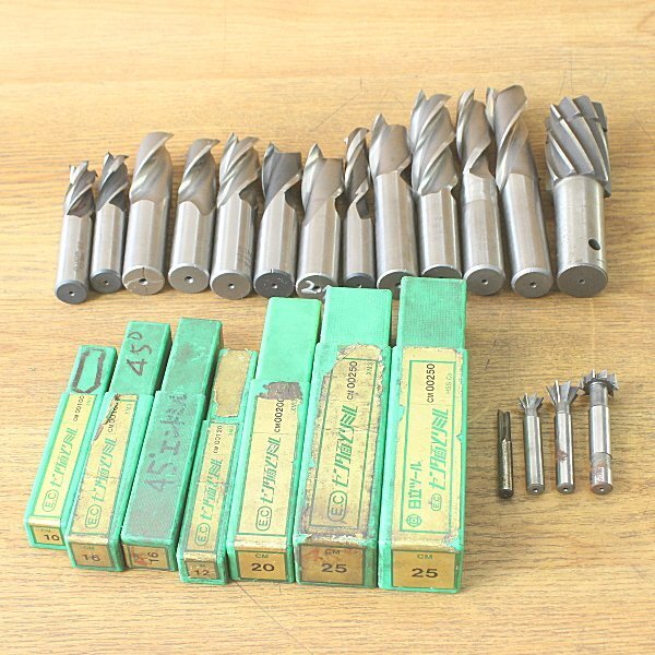 エンドミルまとめて 面取りミル Tスロットカッター アングルカッター拍卖