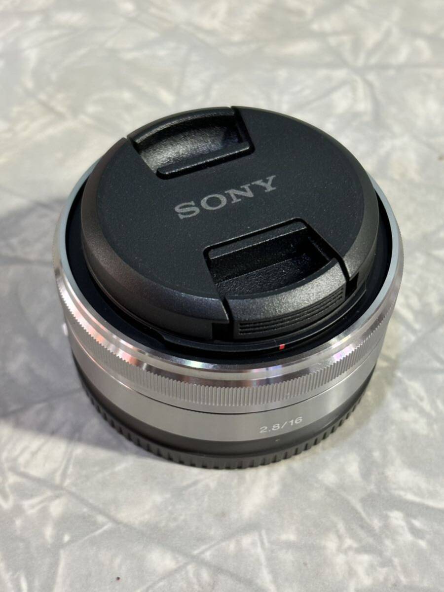 あ SONY E 16mm F2.8 単焦点レンズ SEL16F28拍卖