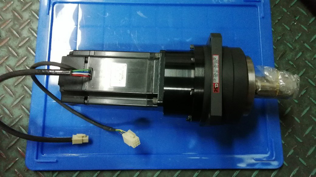 00453 安川電機 サーボモータ 回転形 SGM-08A3G26拍卖