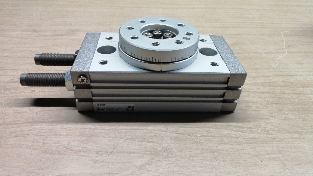 00840SMC ロータリーテーブル MSQB50R-M9BWL拍卖