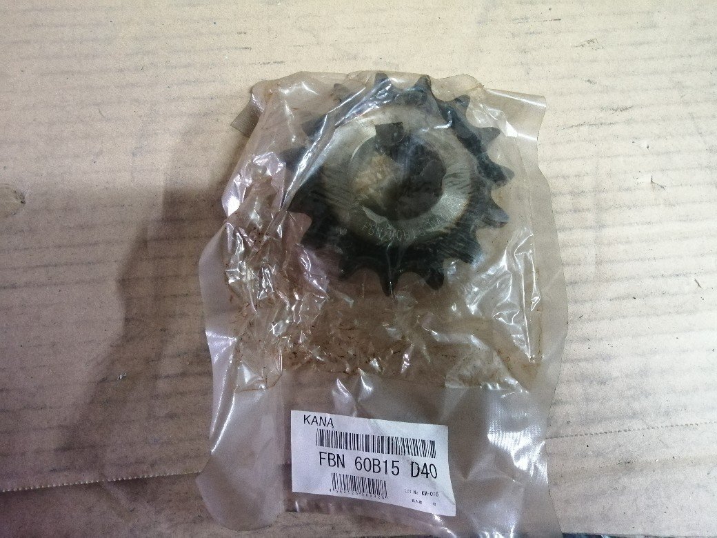 00890 片山チェイン スプロケット FBN60B15D40拍卖