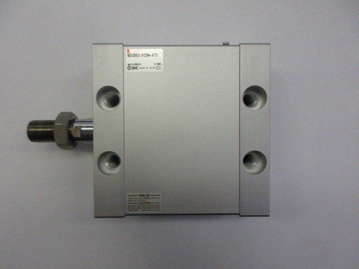 01013 SMC プレートシリンダ複動片ロッド MDUB63-50DM拍卖