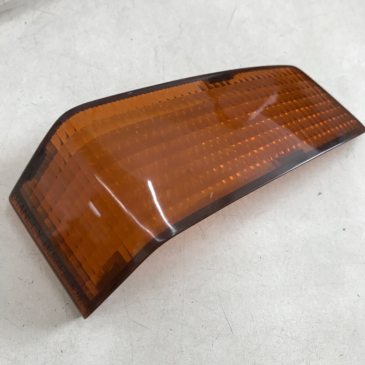 2-17167☆ヤマハ 純正 フロントウインカーレンズ 右 35R-83322-E0☆アクティブ50 60サイズ拍卖