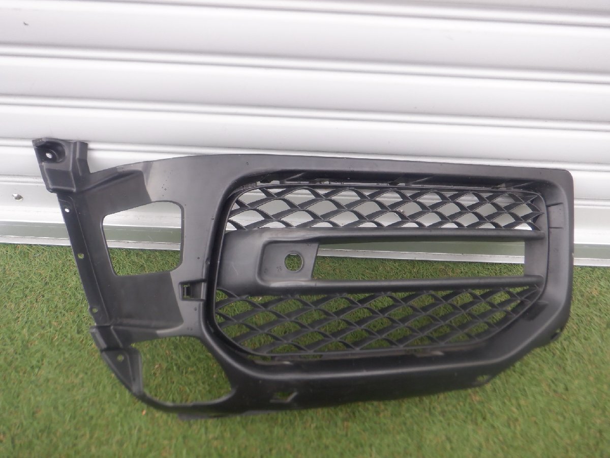 ベンツ純正 W463 W463A Gクラス G63 AMG ゲレンデ フロントバンパー ネット ダクト カバー パネル 右側 A4638857601 m-24-9-721拍卖