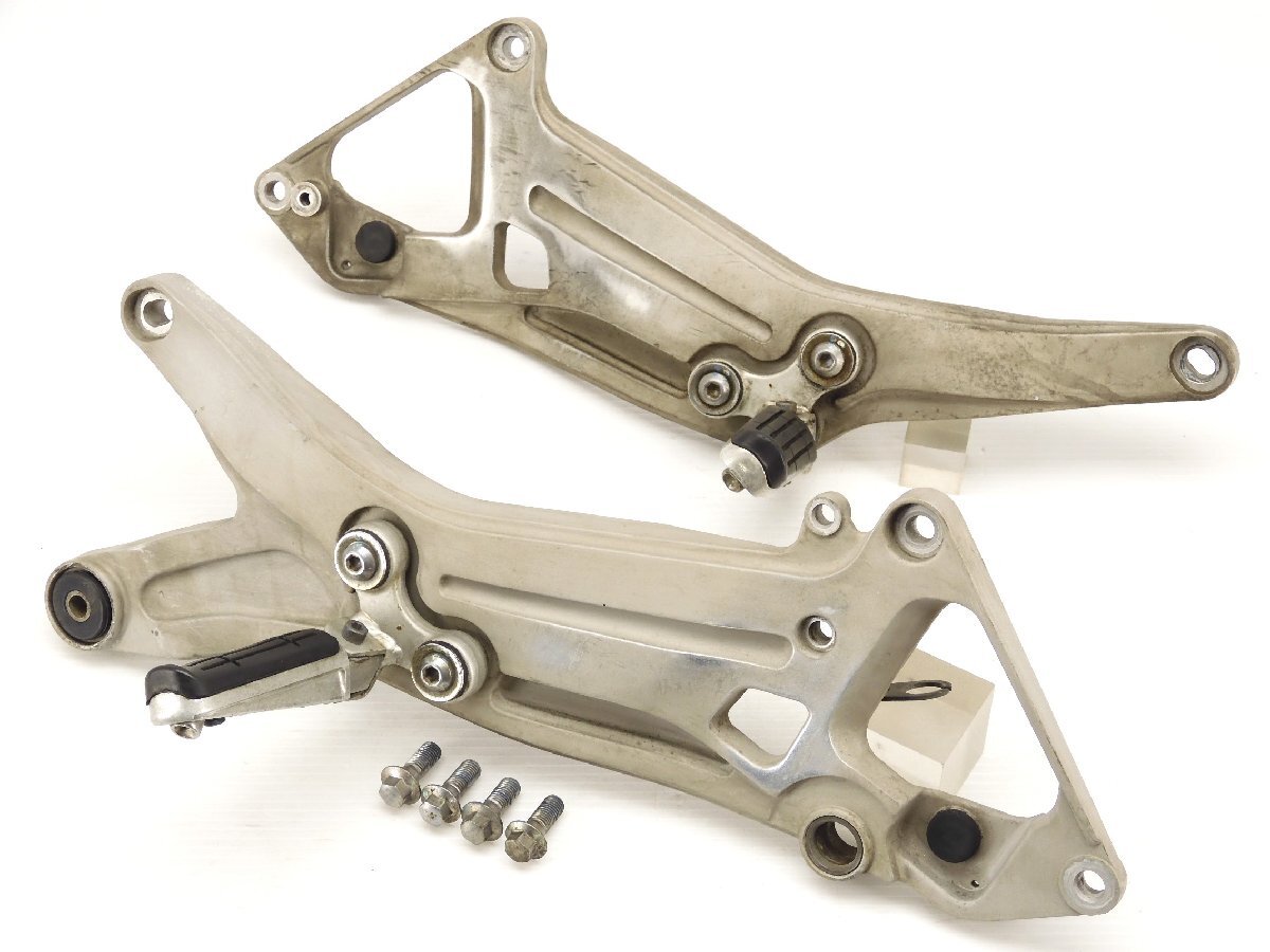 100【評価A】 GTS1000 4BH 実動 純正 メイン タンデム ステップ 左右 セット ペグ プレート ホルダー 4DN-L 4DN-R拍卖