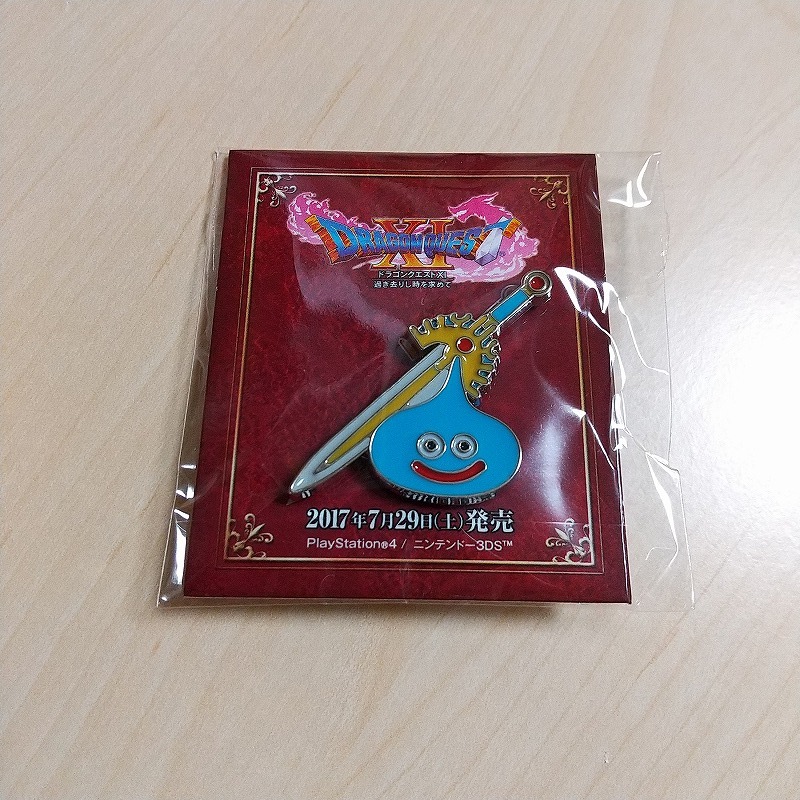 ドラゴンクエストXI ピンバッジ スライム & ロトの剣拍卖