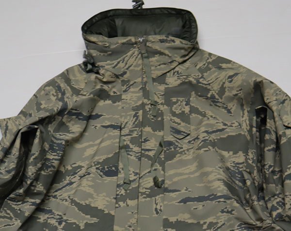 MJ58米軍実物USAF古着ミリタリージャケットMマウンテンパーカー迷彩タイガーフォースカモECWCSゴアテックス空軍ACUアウトドアジャケット拍卖