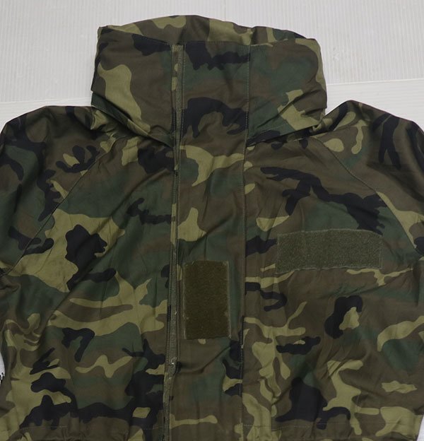 MJ59スペイン軍実物ARMYアメリカ古着マウンテンパーカーMミリタリージャケット迷彩ゴアテック パーカー/ナイロンジャケット/アウトドア拍卖