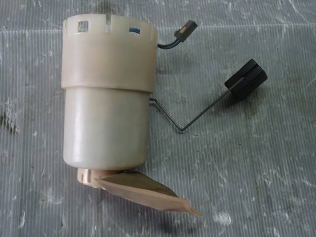 【2600】中古 ハイゼット S321V フューエルポンプ 燃料ポンプ 23210-B5012 棚S1-1拍卖