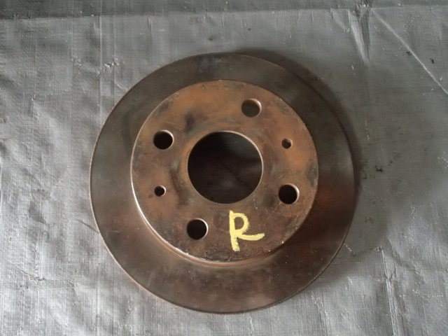 【2600】中古 ハイゼット S321V 右前ディスクローター 棚F3-1拍卖