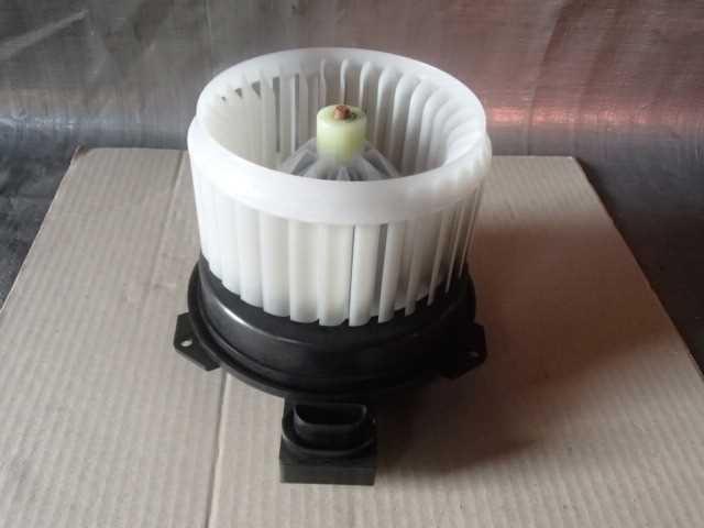 【2602】中古 アルト HA25S 4WD AT K6A ヒーターモーター 272700-0092 棚T1拍卖