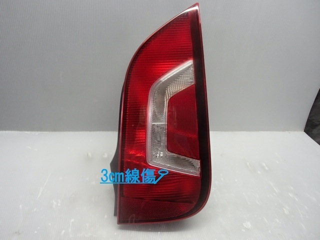 【2633】平成24年式 DBA-AACHY フォルクスワーゲンアップ 右テールランプ 右テールライト1S0 945 096 D 棚B1-5拍卖