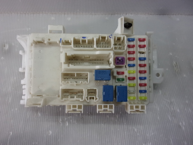 【2645】平成26年式 ワゴンR MH34S R06A フューズボックス 36780-72MP0 棚G8拍卖
