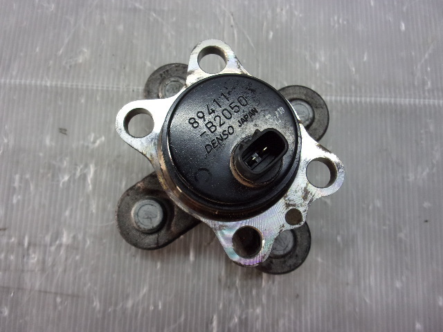 【2647】2008年式 タント L375S KFDET ターボ ハブベアリング 左後ろ 左リア 89411-B2050 デンソー棚E2-1拍卖