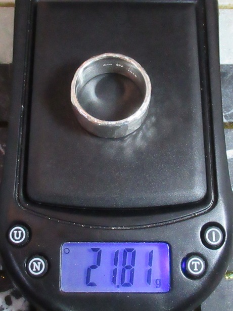 手作りシルバー950槌目柄特太リング26.5号拍卖