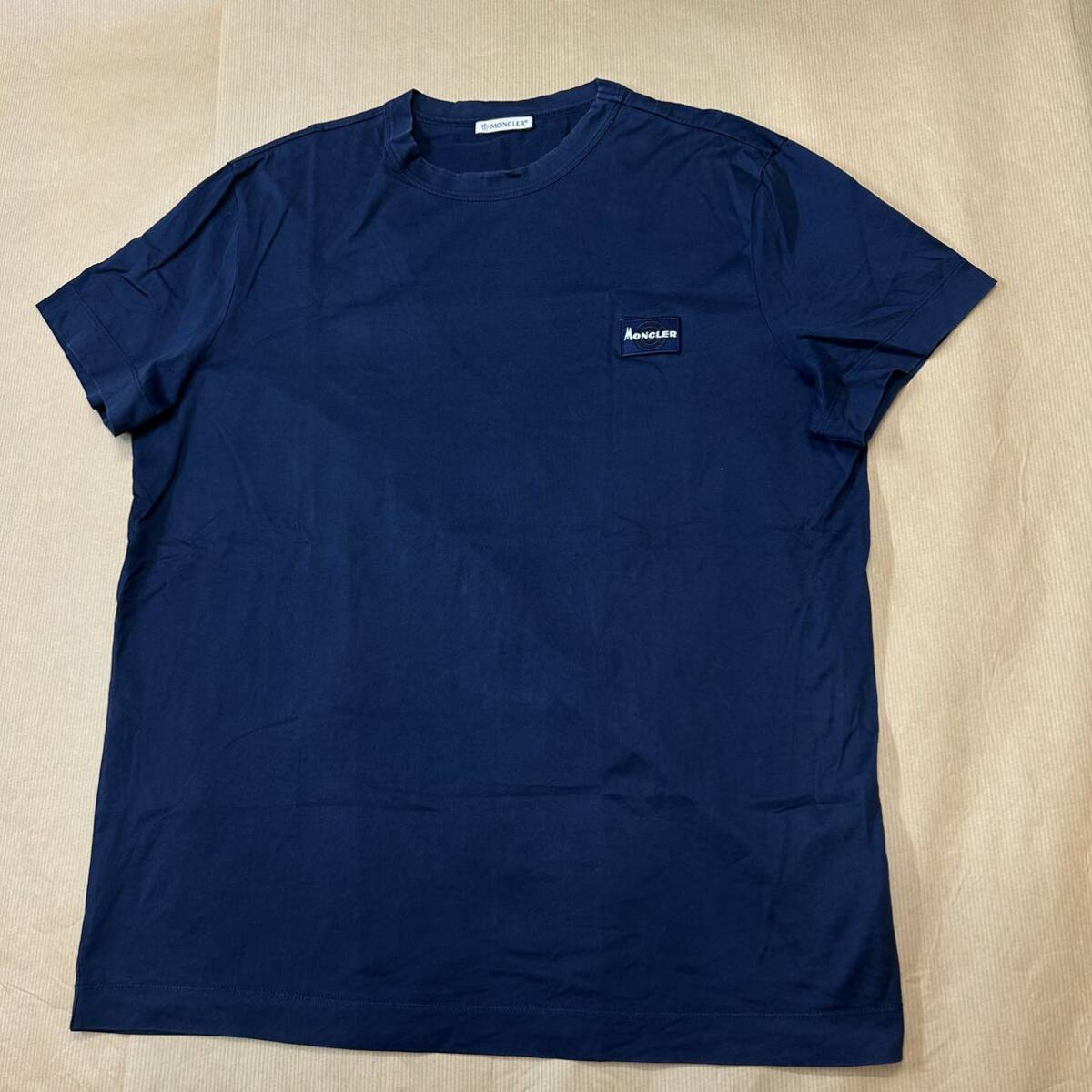 【破格最安値】MONCLERモンクレール 半袖Tシャツ ネイビー L拍卖