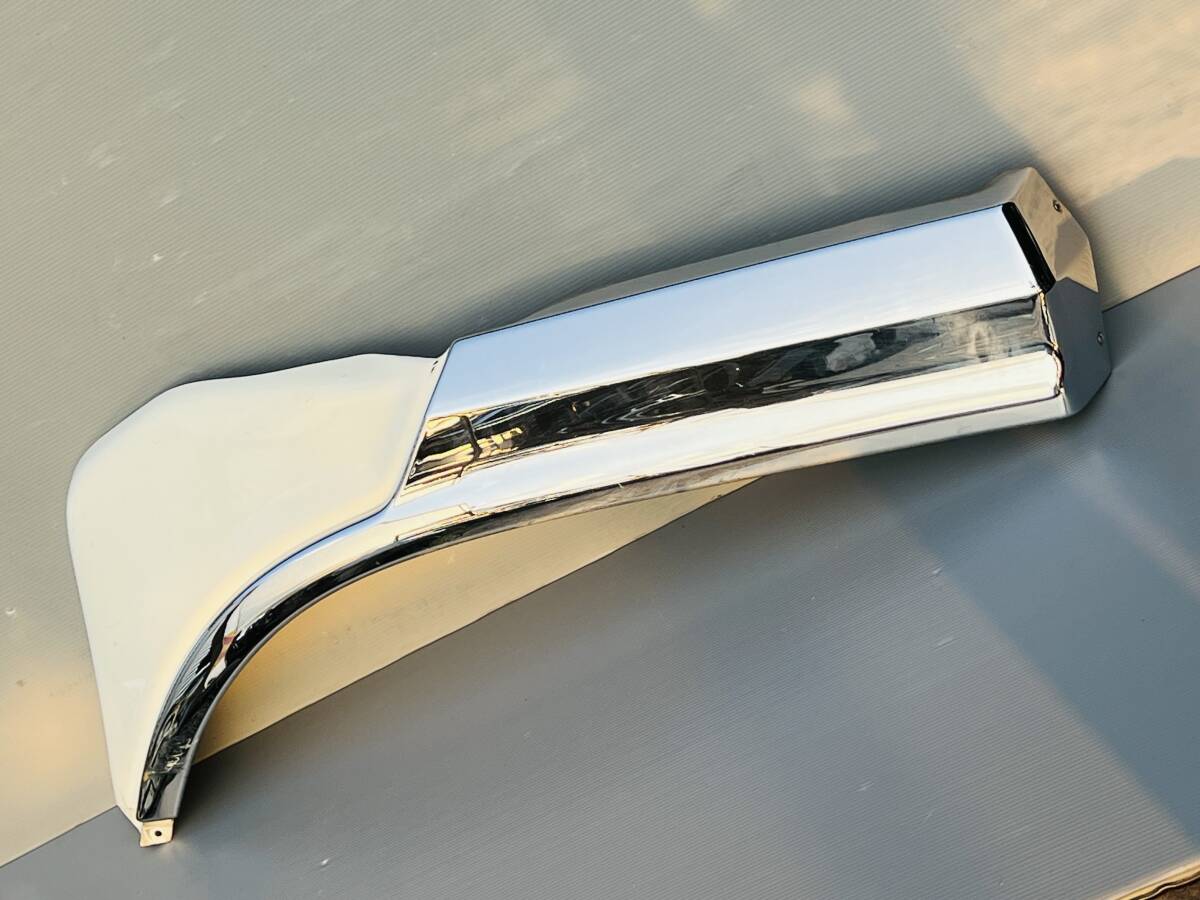 19032m 日産 UDトラックス クオン LKG-LGK5XAK メッキフェンダー パネル 左 左側 助手席側 2拍卖