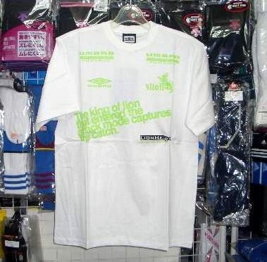 UCS5747かっこいい アンブロ デザインTシャツWLM Sサイズ umbro 新品 レトロ 即決/拍卖