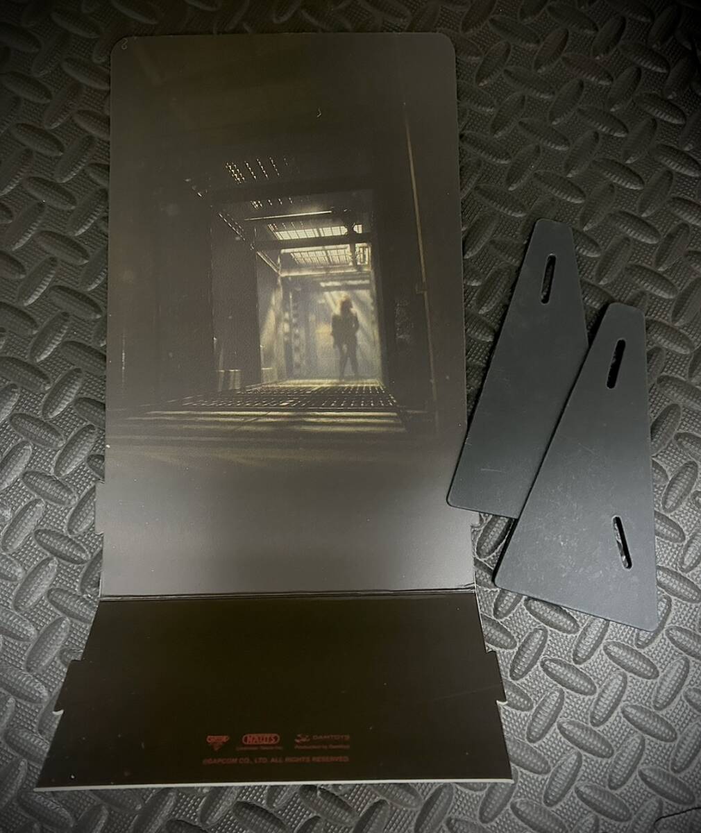 【ヤマト60サイズ発送】DAMTOYS 模型 1/6 スケール フィギュア バイオハザード レオン クレア 背景ボード RPD 地下施設通路(未使用拍卖