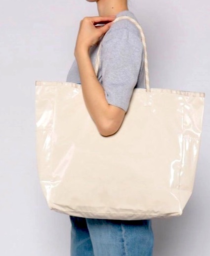 レスポートサック LeSportsac★SHINE LG 2WAY TOTE ¥18.700 LEEマルシェ パラコードバッグ トート 大容量 ショルダー リバーシブル拍卖