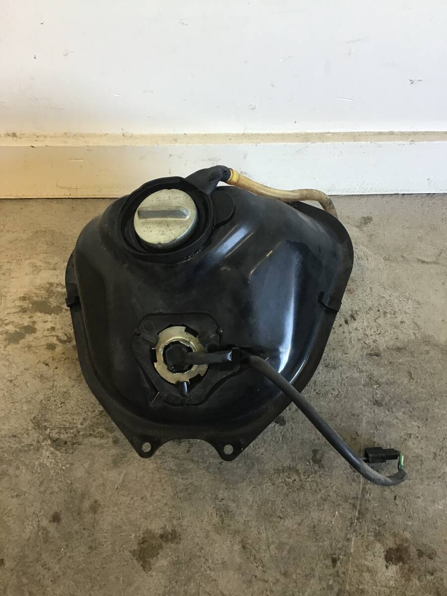 ★岐阜発 △HONDA/Dio/ホンダディオ△AF62/50ccバイク/ガソリンタンク/現状品 R6.9/11★拍卖