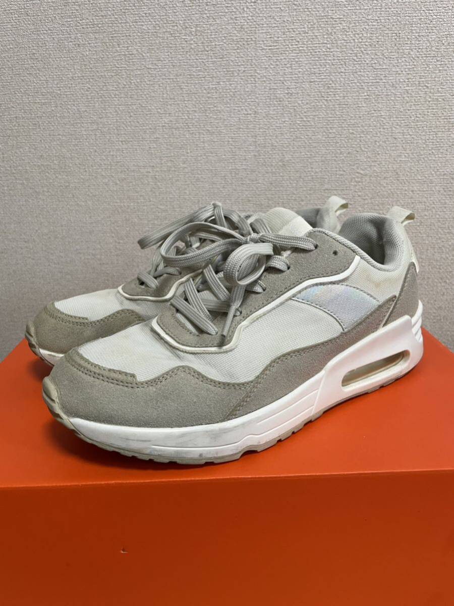 WA ORiental TRaffic スニーカー 白/ライトグレー 切り替え 通学にも 24.5cm エアソウル拍卖