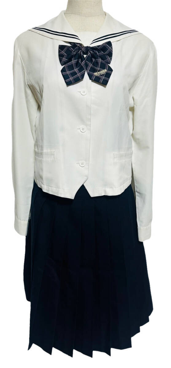 桜花学園高等学校 / 制服 / 卒業生保管品/ 指定品 / セーラー / スカート / リボン///拍卖