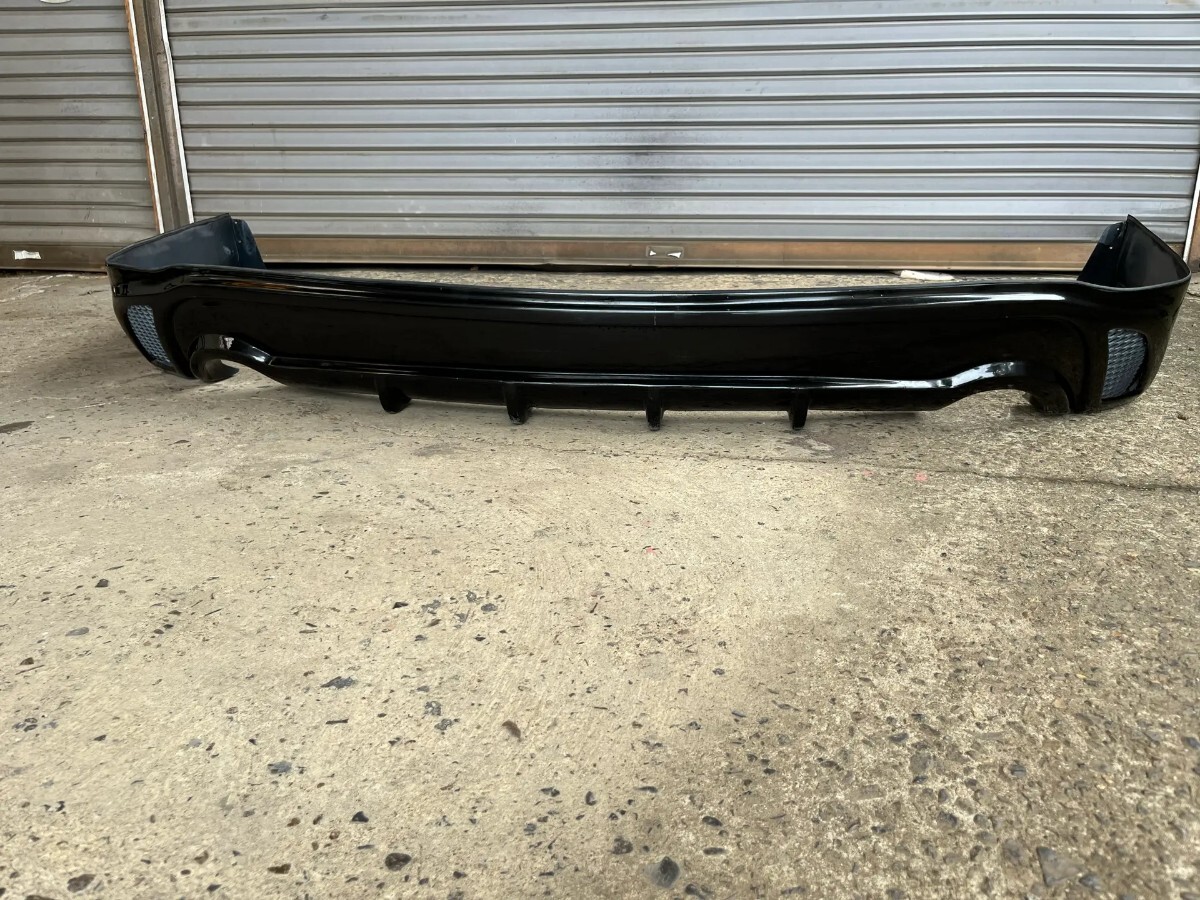 Nissan y51 リア バンパースポイラー ブラック拍卖