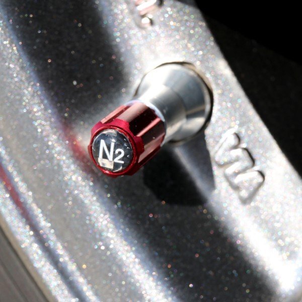 【ハセプロ】★マジカルカーボン・エアーバルブキャップN2(窒素ガス)レッド/CAV-1RN2★アルミ削り出し!アルミホイールにワンポイント♪拍卖