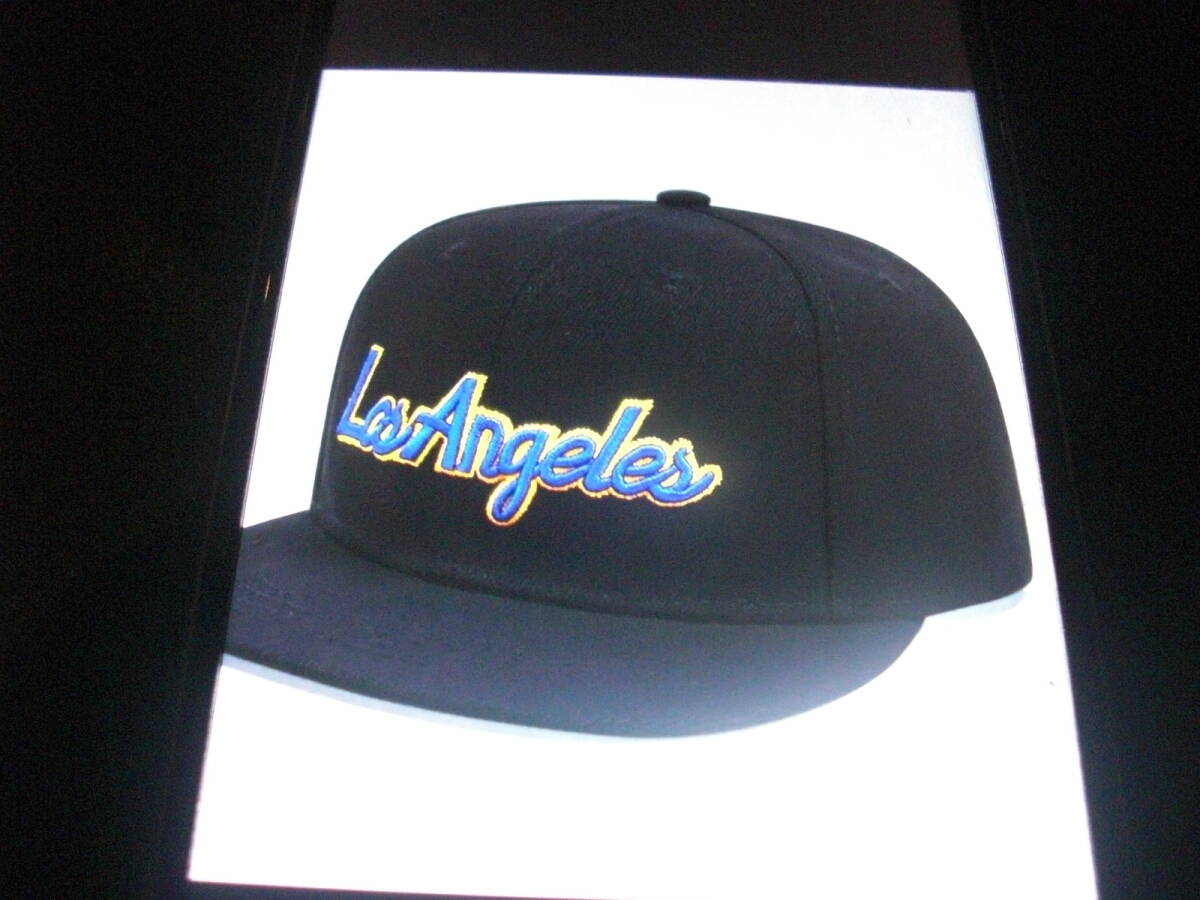 LA/LosAngeles刺しゅうロゴキャップ(黒)LAスタイル・ロサンゼルス帽子・ローライダー・ギャングスタ・チカーノ・送料全国一律¥390拍卖