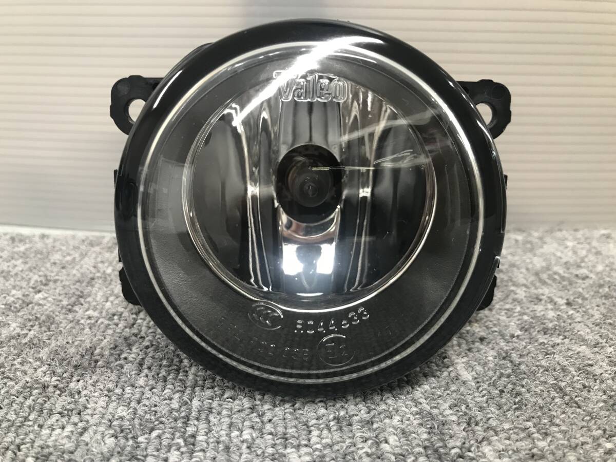 □□2408-SJ68 スズキ 純正 フォグランプ フォグライト ハロゲン valeo 89211943 1個 左右共通 スイフト ジムニー ソリオ エブリィ ワゴンR拍卖