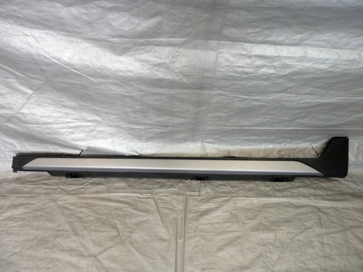 ●●2408-SJ92LL 割凹切無! GS5 GS7 フィット e:HEV クロスター 純正 左 サイドステップ 71850-TZC-J5-50 素地/シルバー拍卖