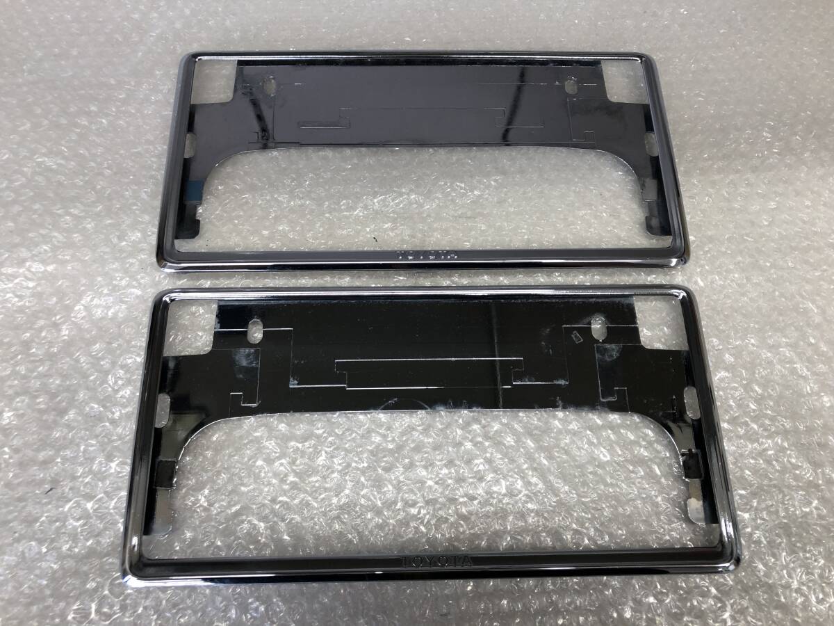 □□2409-Z5 スタート即決!トヨタ 純正 ナンバーフレーム ナンバーカバー ライセンスフレーム 08407-00270 2枚セット 枠拍卖